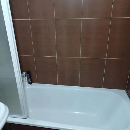 Piso Entero A 2 Kilometro Del Centro * سلامنكا